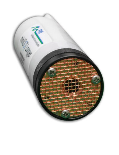 PME miniDOT Logger with anti-fouling copper plate addon and copper mesh on top of sensor endcap.